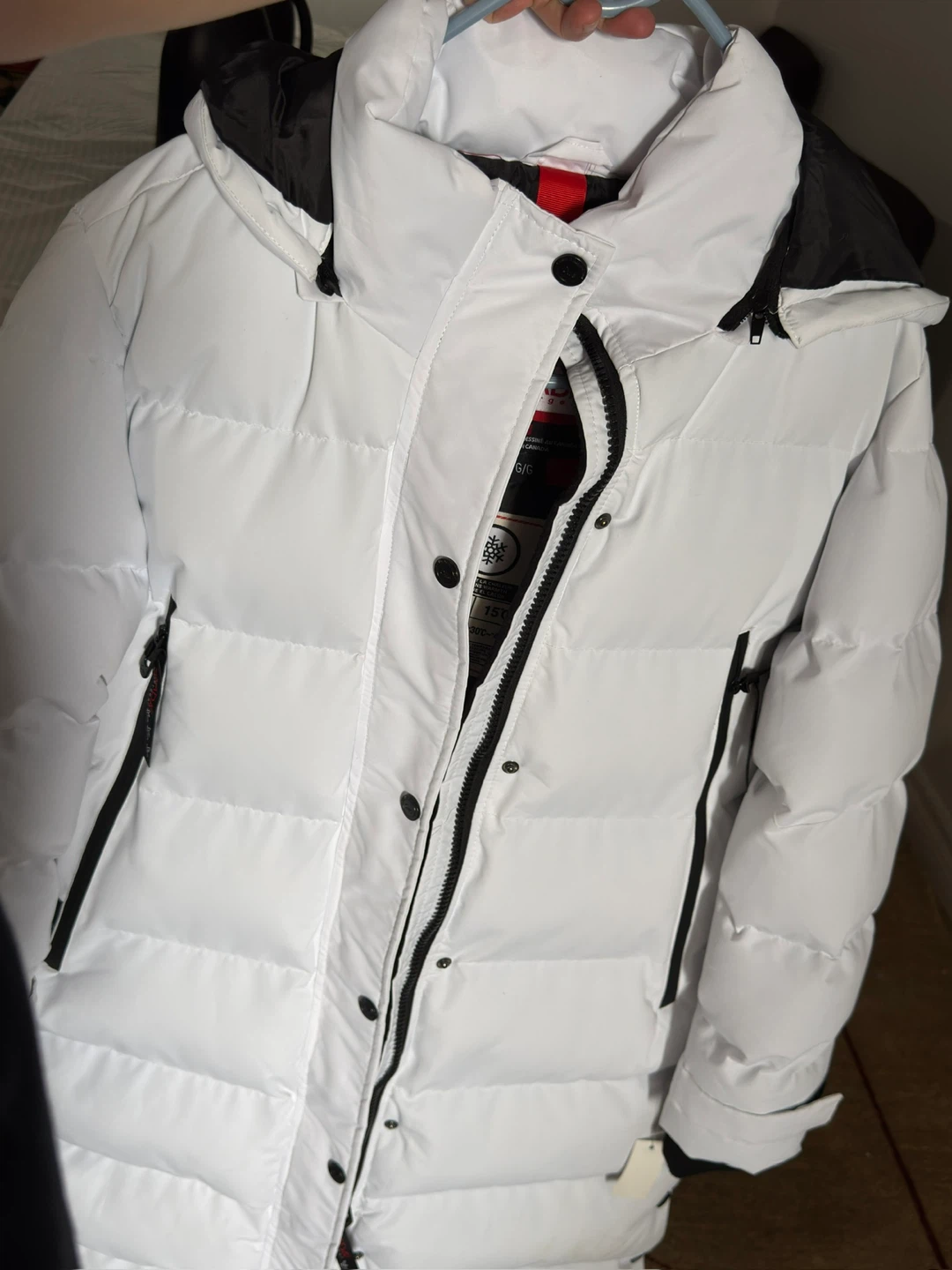 Canada Weathergear White Puffer Jacket - Size L - photo 5