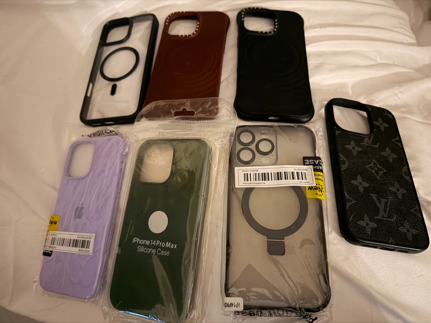 iPhone 14 promax Cases: Casetify, Louis Vuitton, Silicone