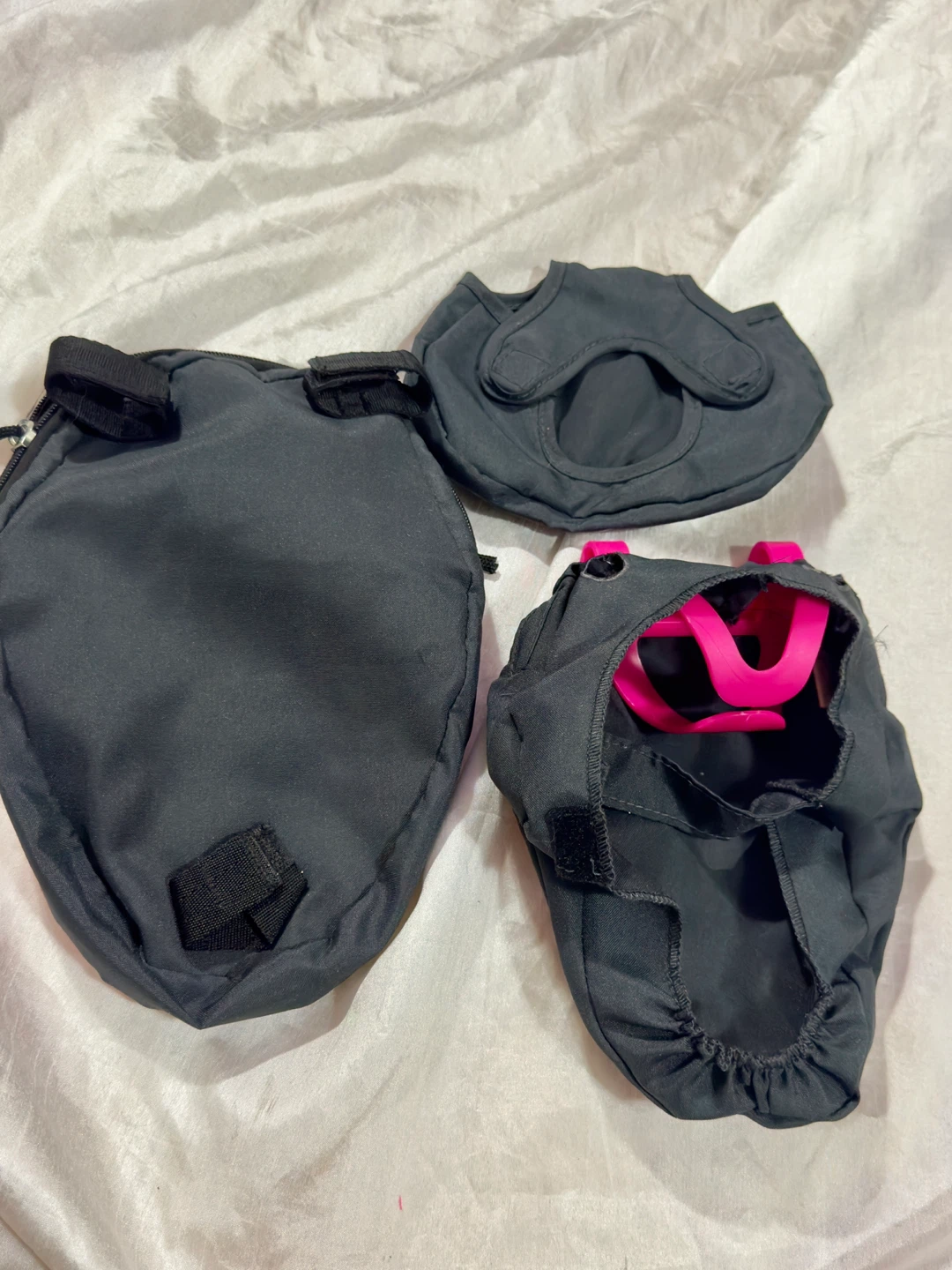 Black & Pink Ladybug Backpack & Accessories - photo 2