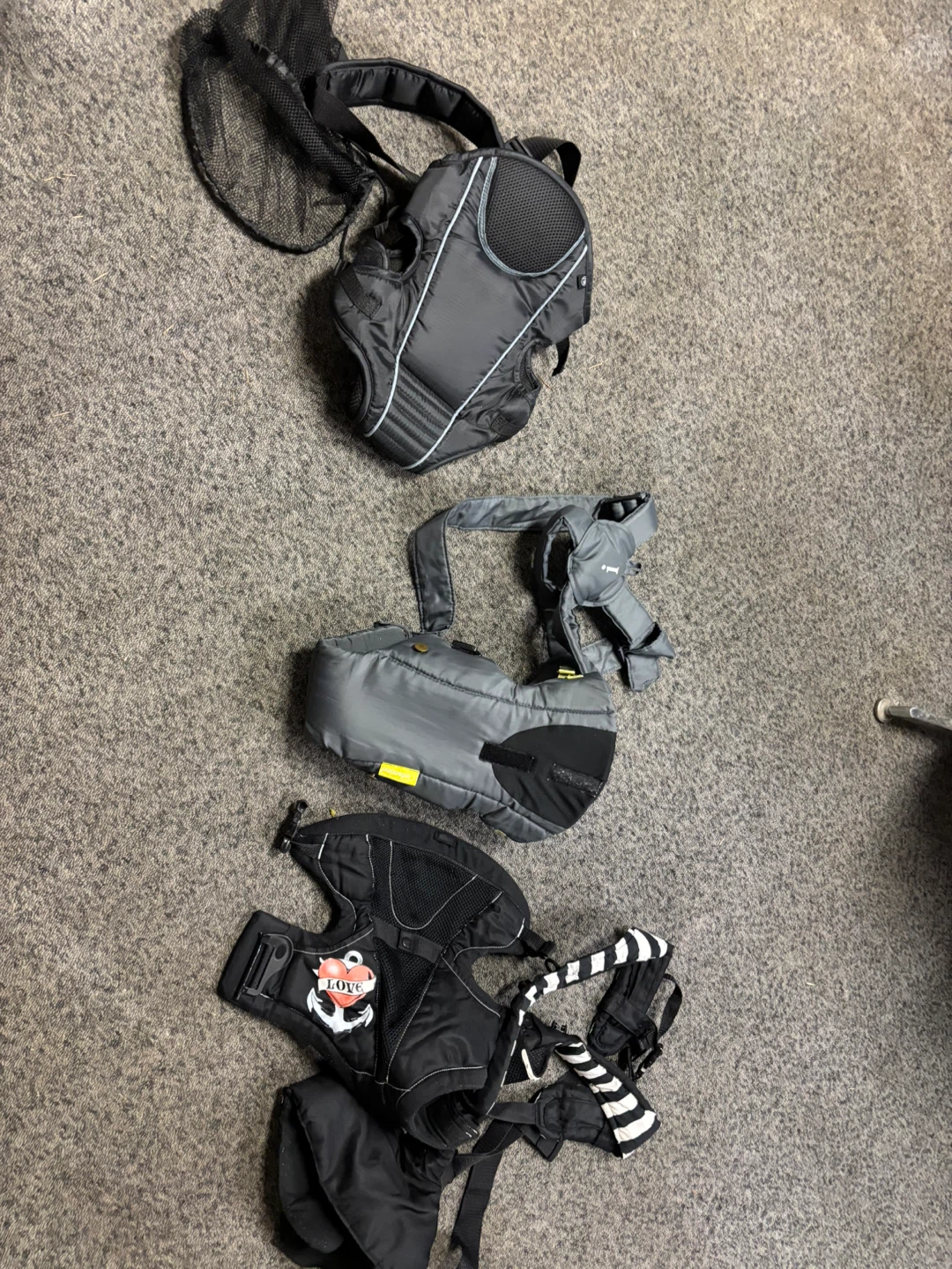 Baby carrier 5 dollars each