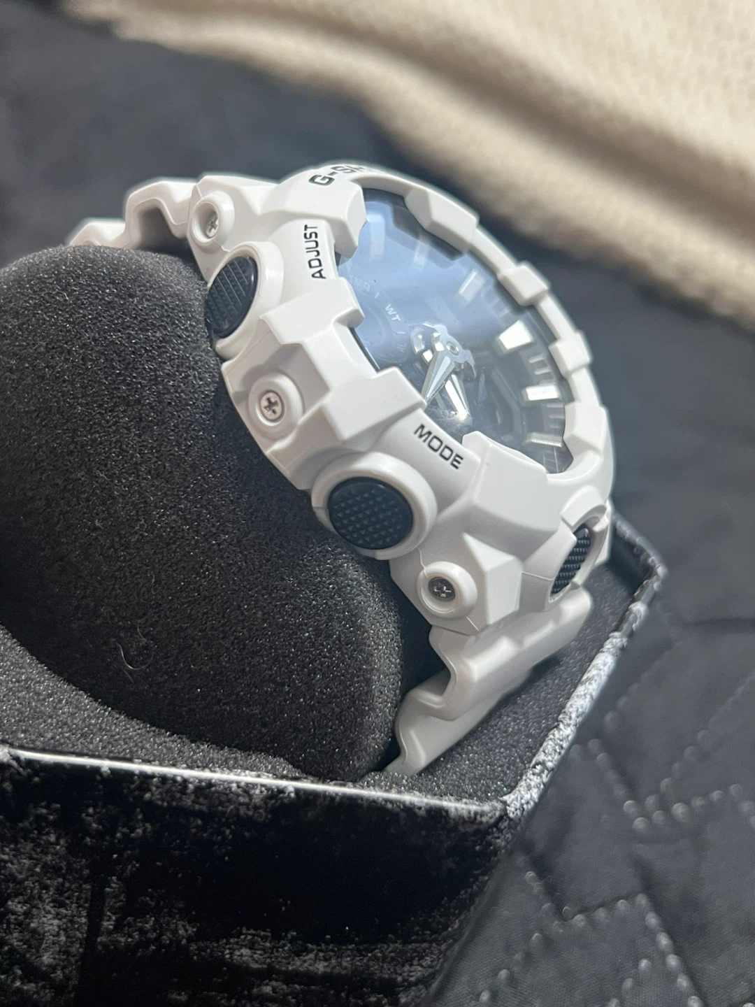 G-Shock WR20BAR White Watch w/ Box - photo 2
