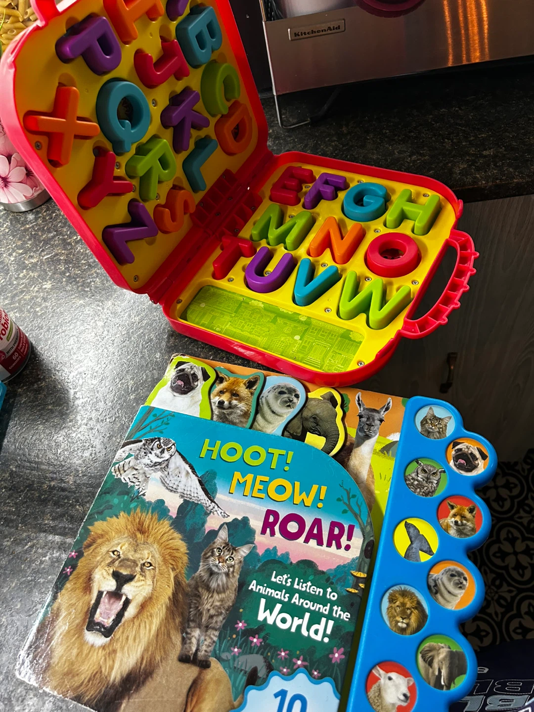 LeapFrog Alphabet Pal & Hoot! Roar! Book #freecycle #gifting