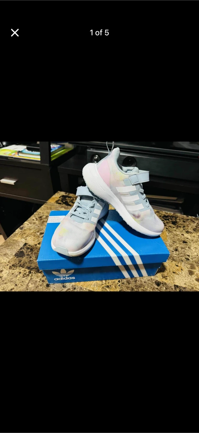 Adidas Cloudfoam Kids' Sneakers - Size 1 - photo 3