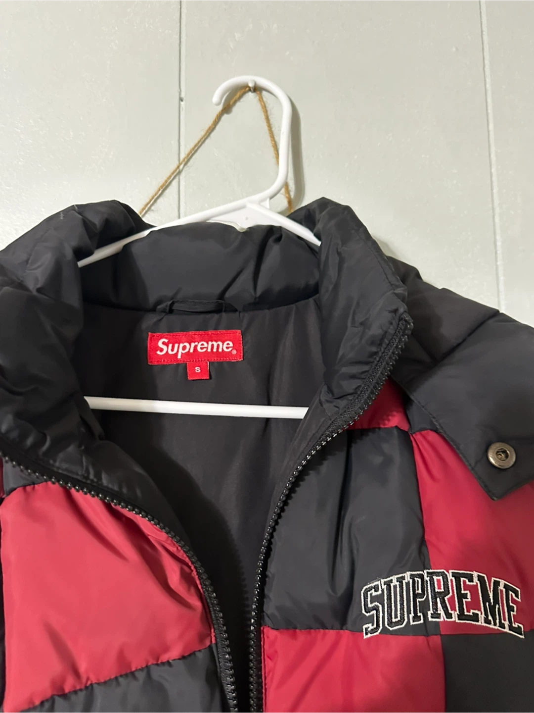Supreme Checkered Puffer Jacket, Size S - photo 2