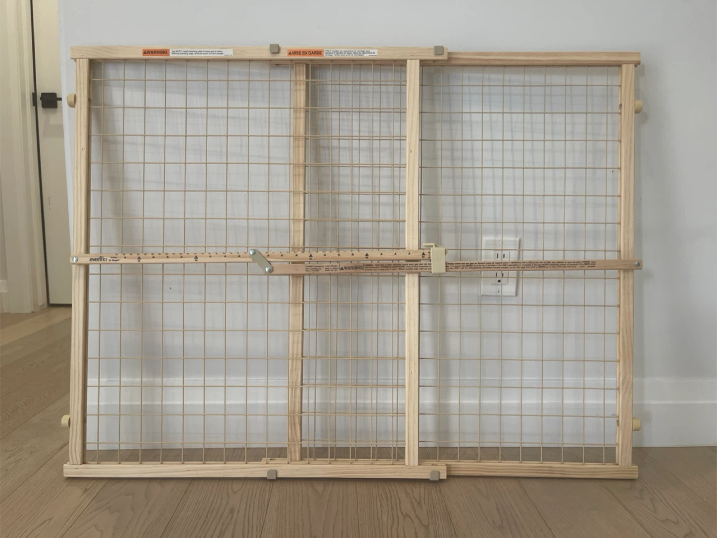 Evenflo Safety So Simple! Expandable Gate - photo 2