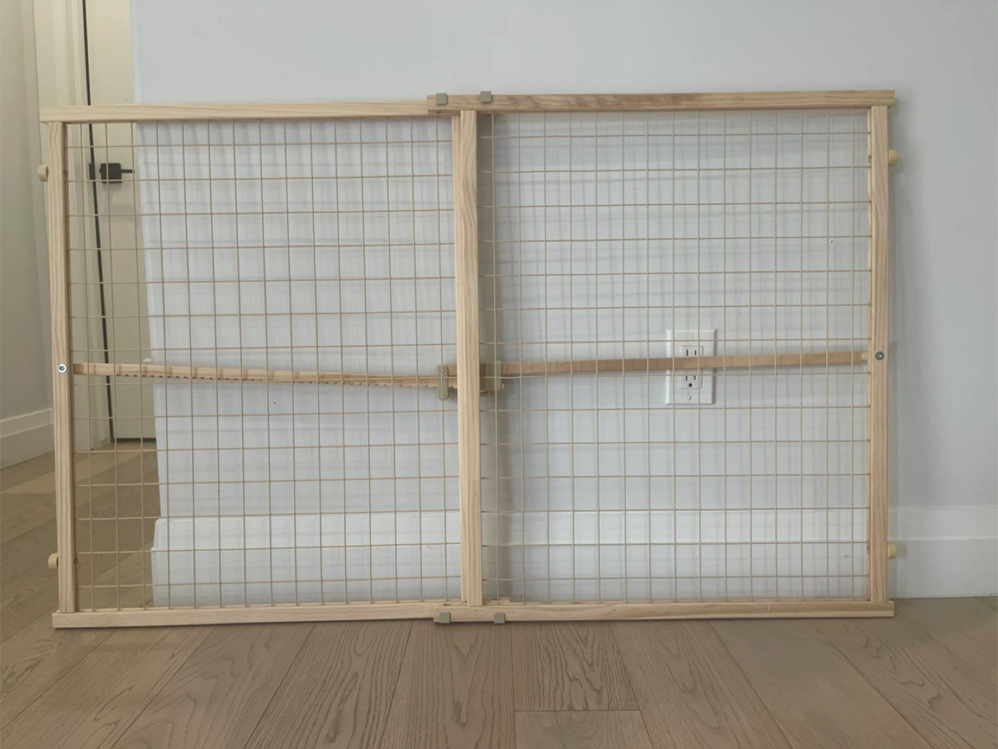 Evenflo Safety So Simple! Expandable Gate