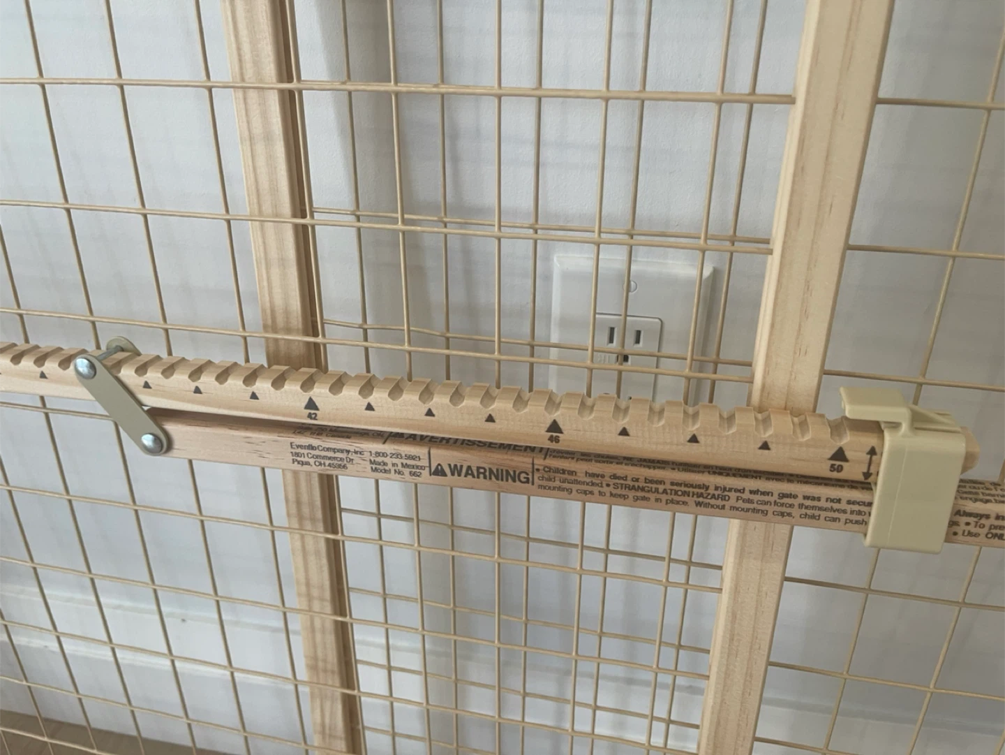Evenflo Safety So Simple! Expandable Gate - photo 4