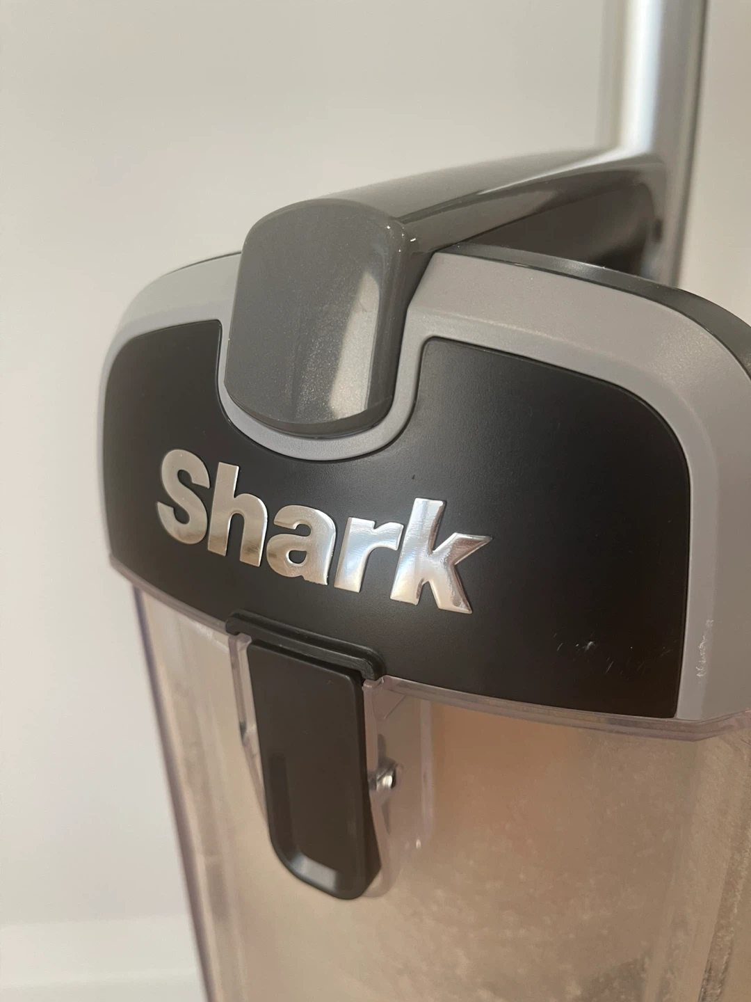 Shark Navigator Pet Upright Vacuum - photo 2