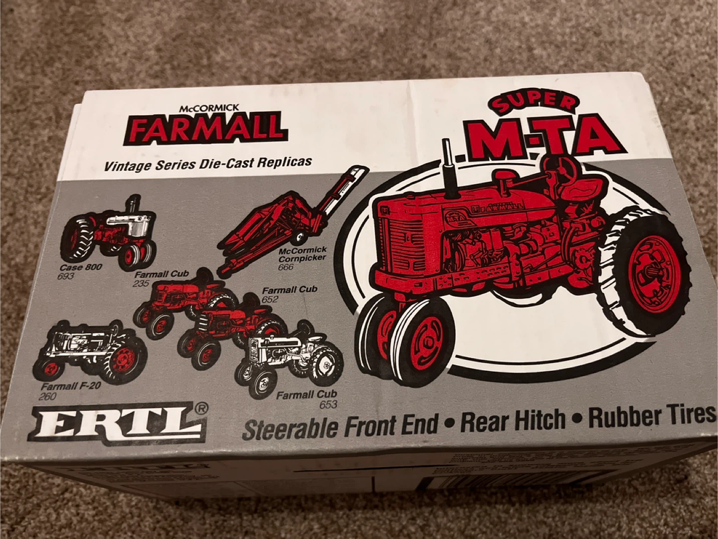 McCormick Farmall Super M-TA Die-Cast Replica - ERTL - photo 3