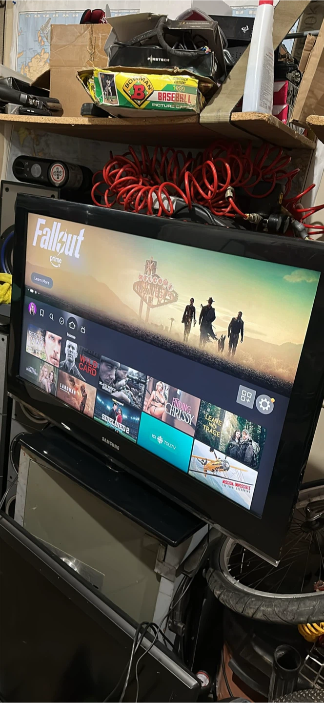 Samsung TV - photo 2
