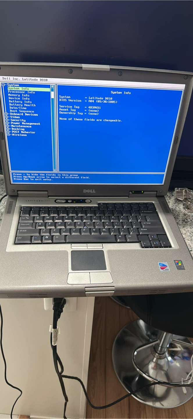 Dell Latitude D810 Laptop