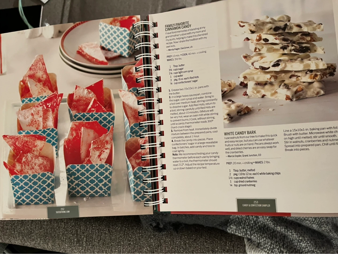 Taste of Home Christmas Cookbook - photo 4