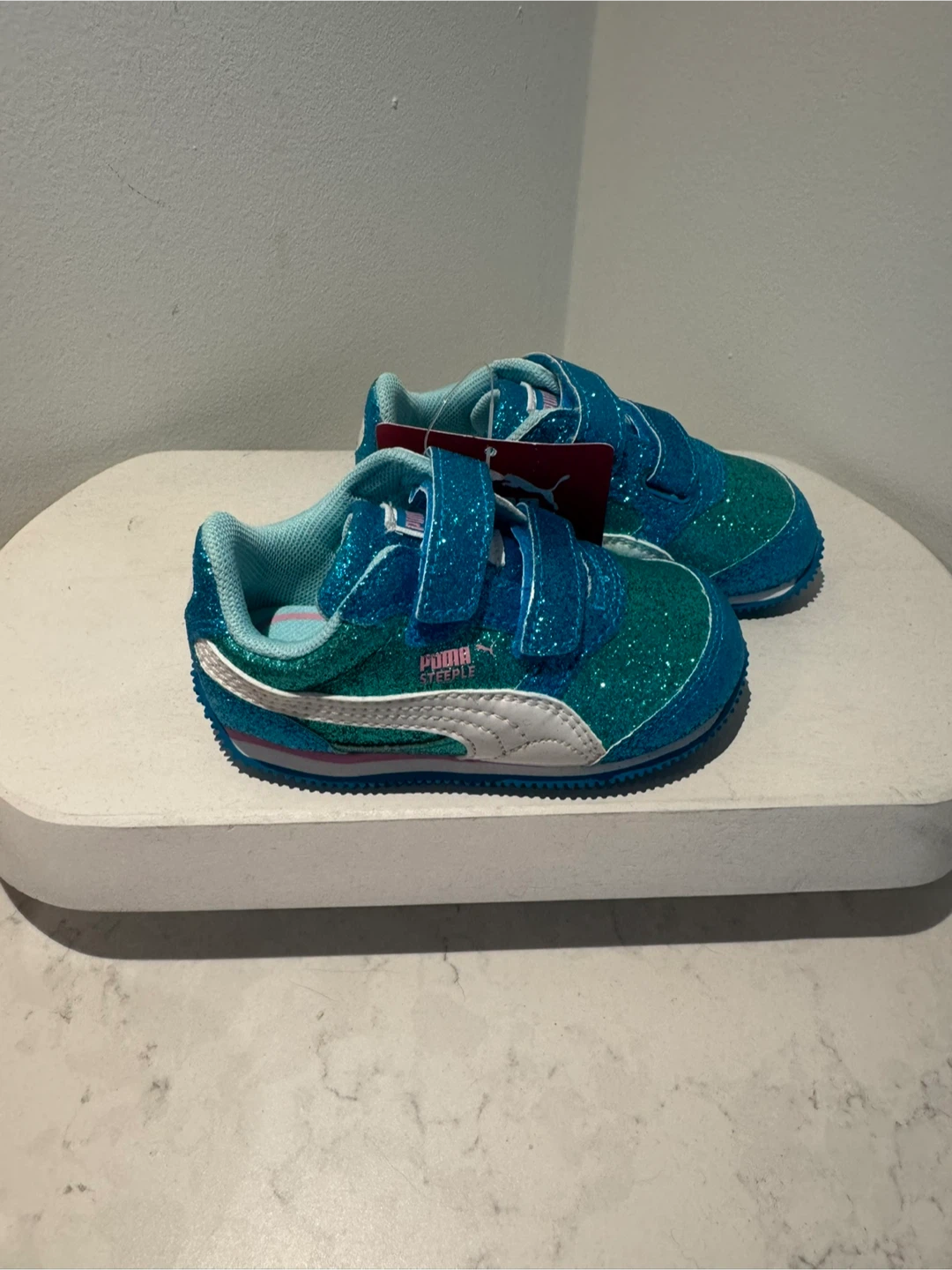 Puma Toddler Teal Glitter Sneakers - Size 5 - photo 3