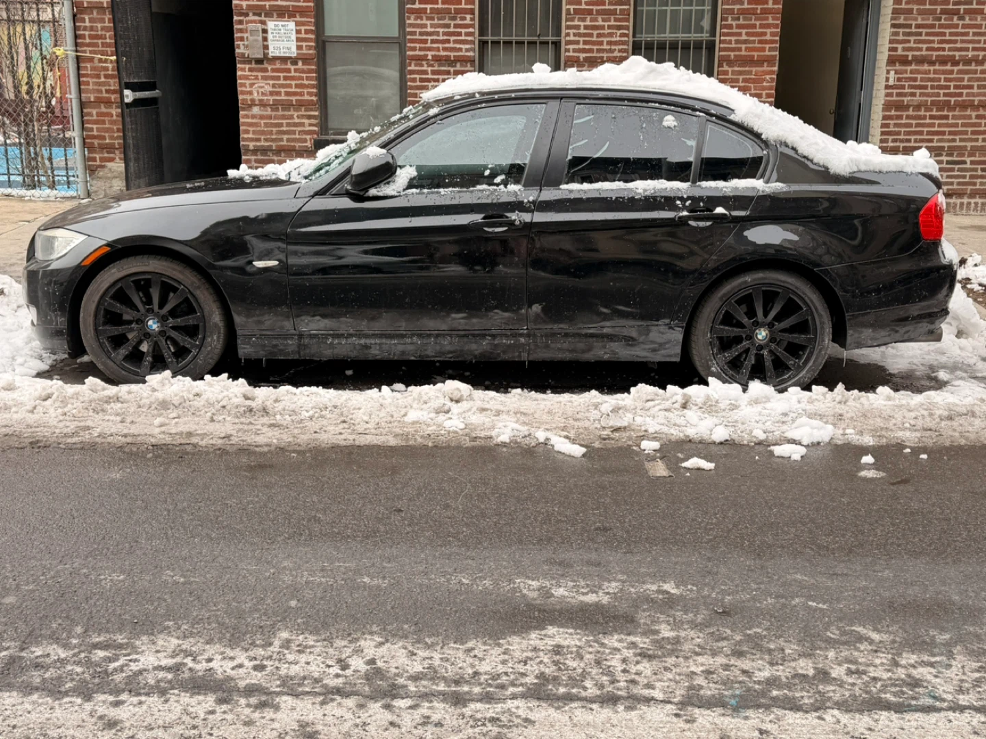 BMW 328i Black Sedan - photo 3