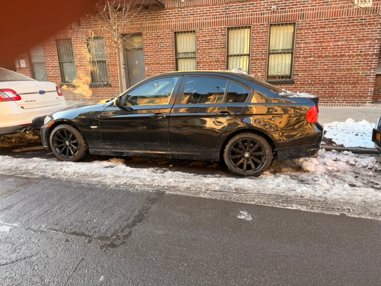 BMW 328i Black Sedan - photo 2