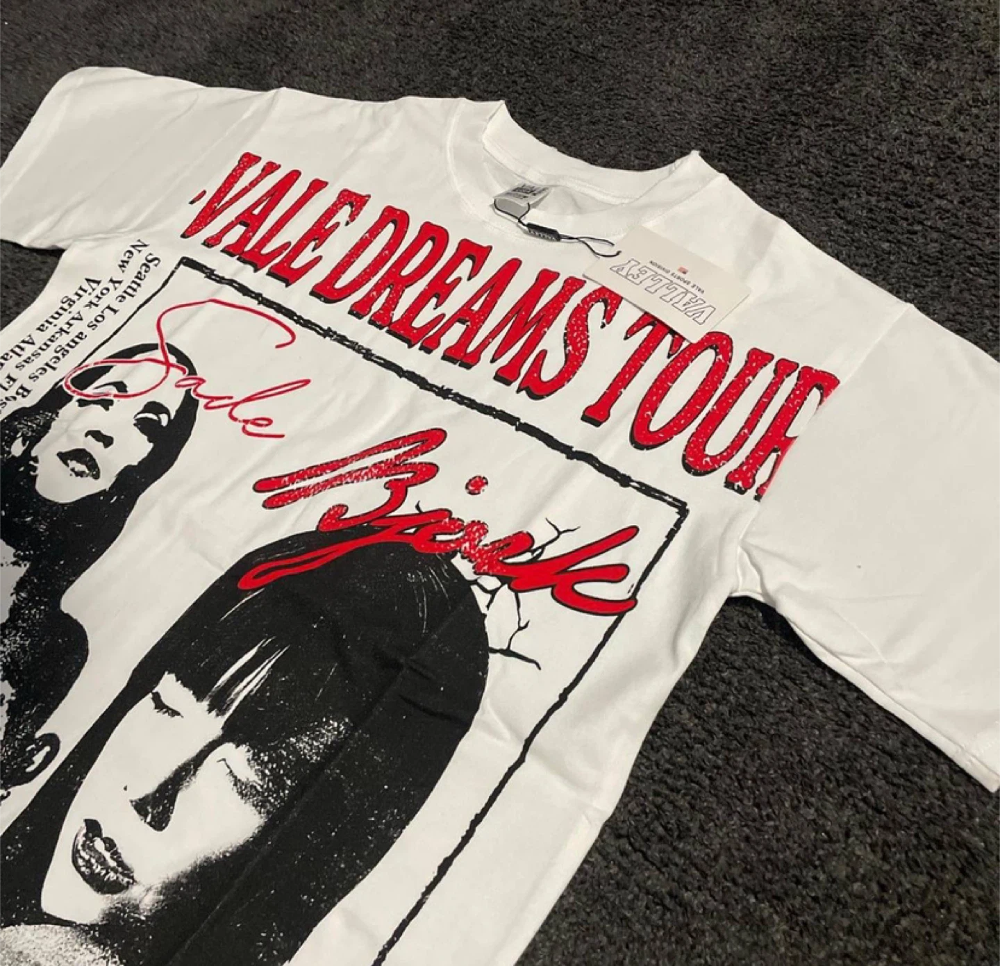 Vale “Dreams Tour” Sade Björk T-Shirt - photo 2