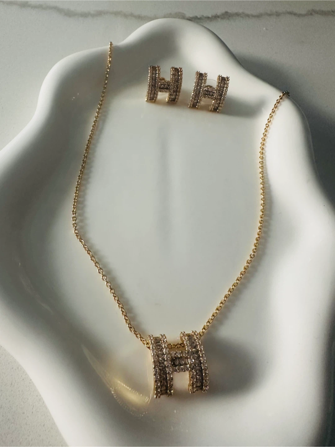 Necklace & Earrings Set