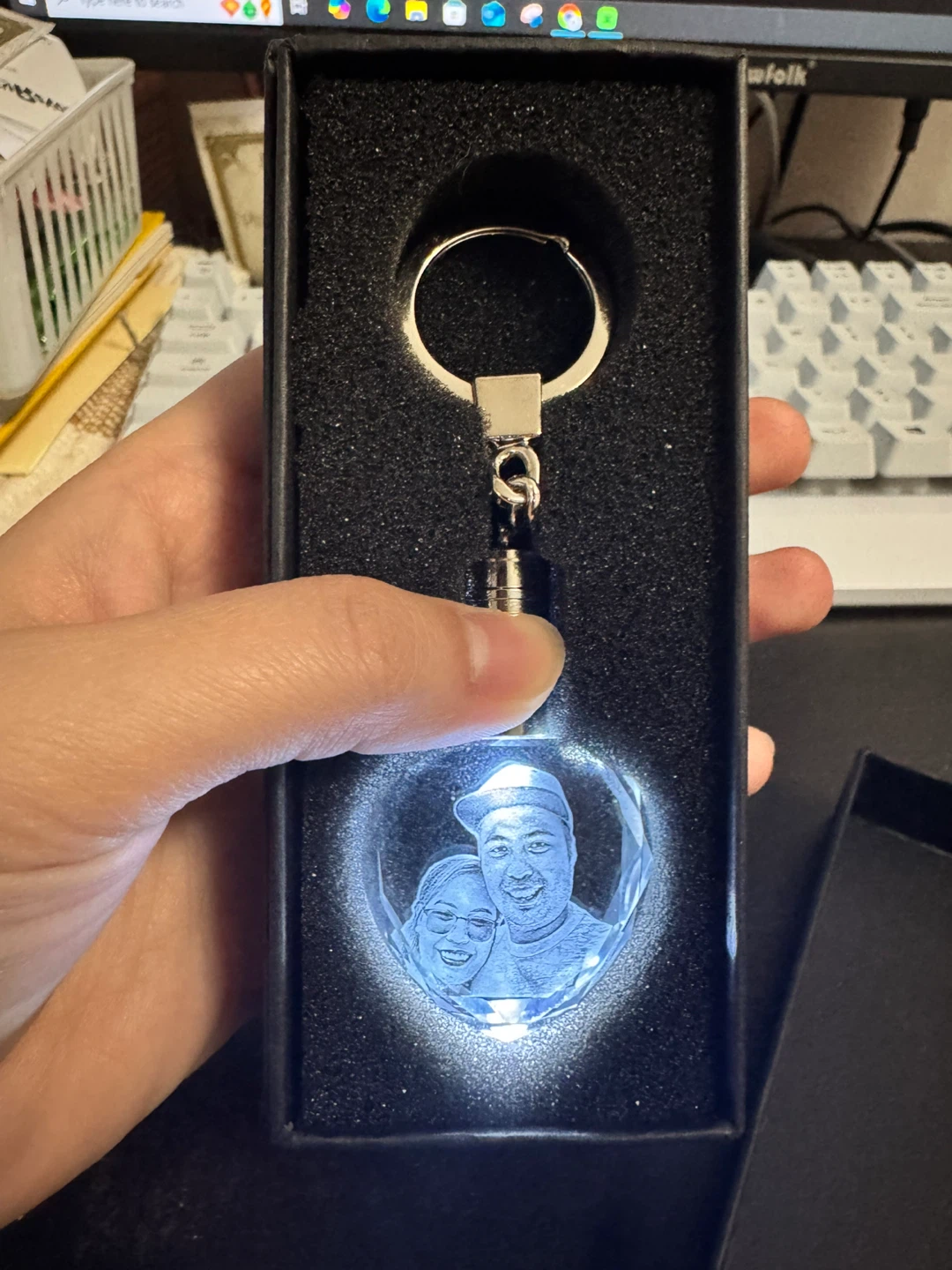 Personalized Engraving Crystal keychain - photo 3