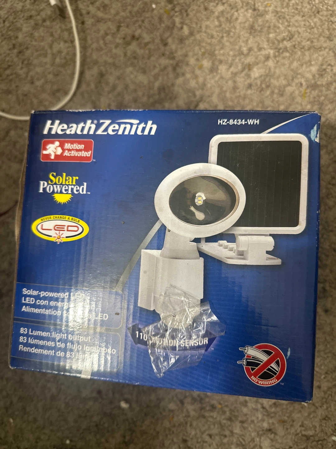 Heath Zenith HZ-8434-WH Solar Powered Light