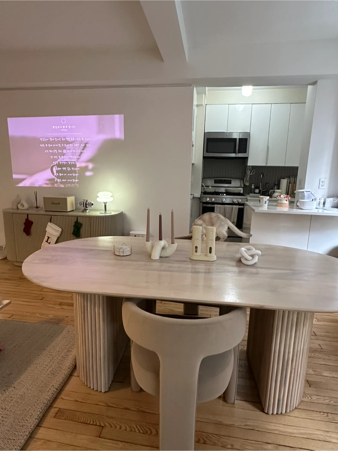Custom Fluted Dining Table with 2 Upholstered Dining Chairs - photo 2