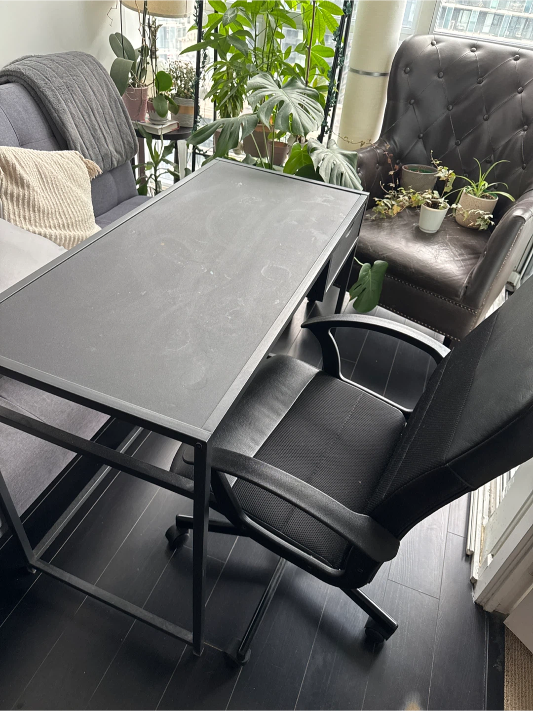 Black Desk and Office Chair Set