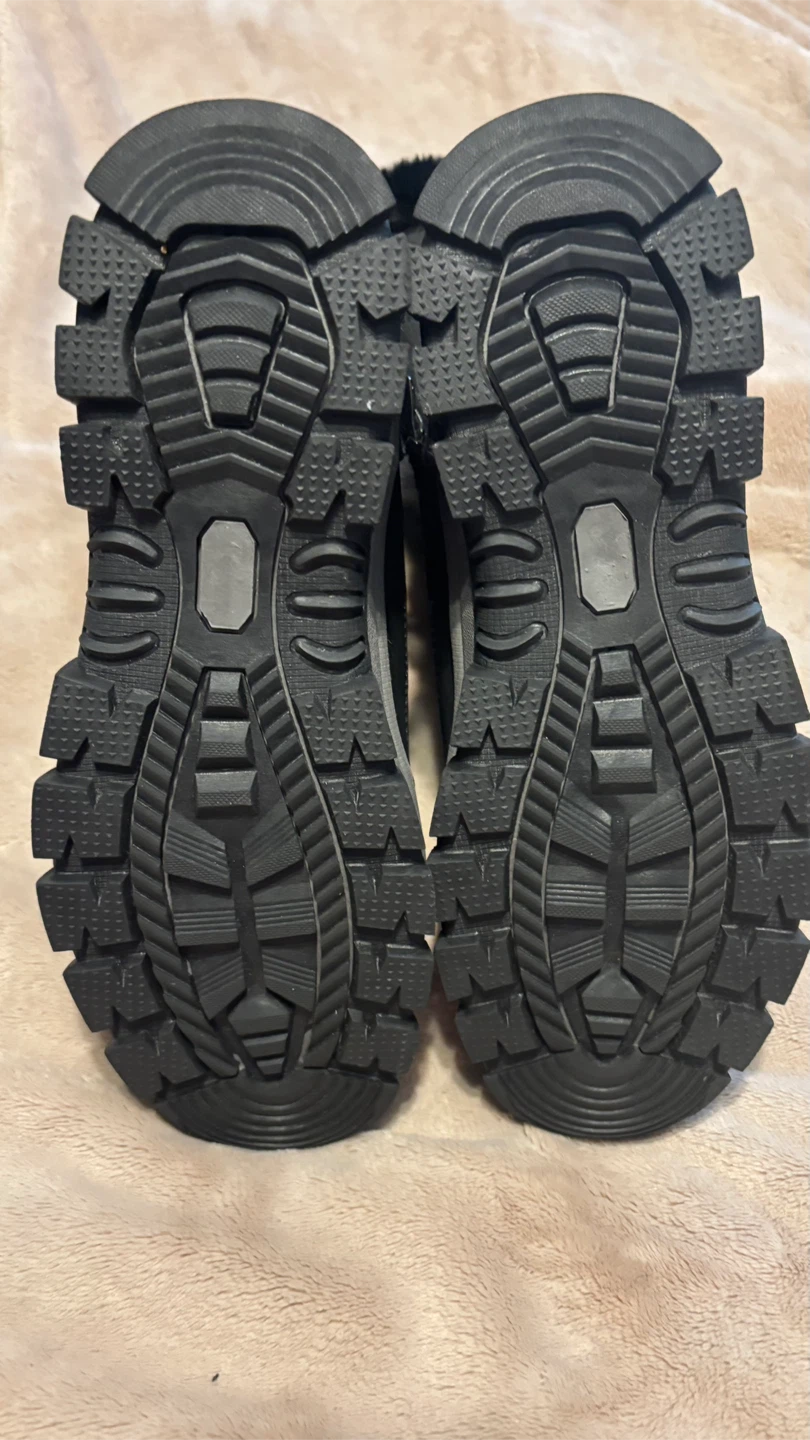 Black Winter Boots with Faux Fur Trim - photo 5