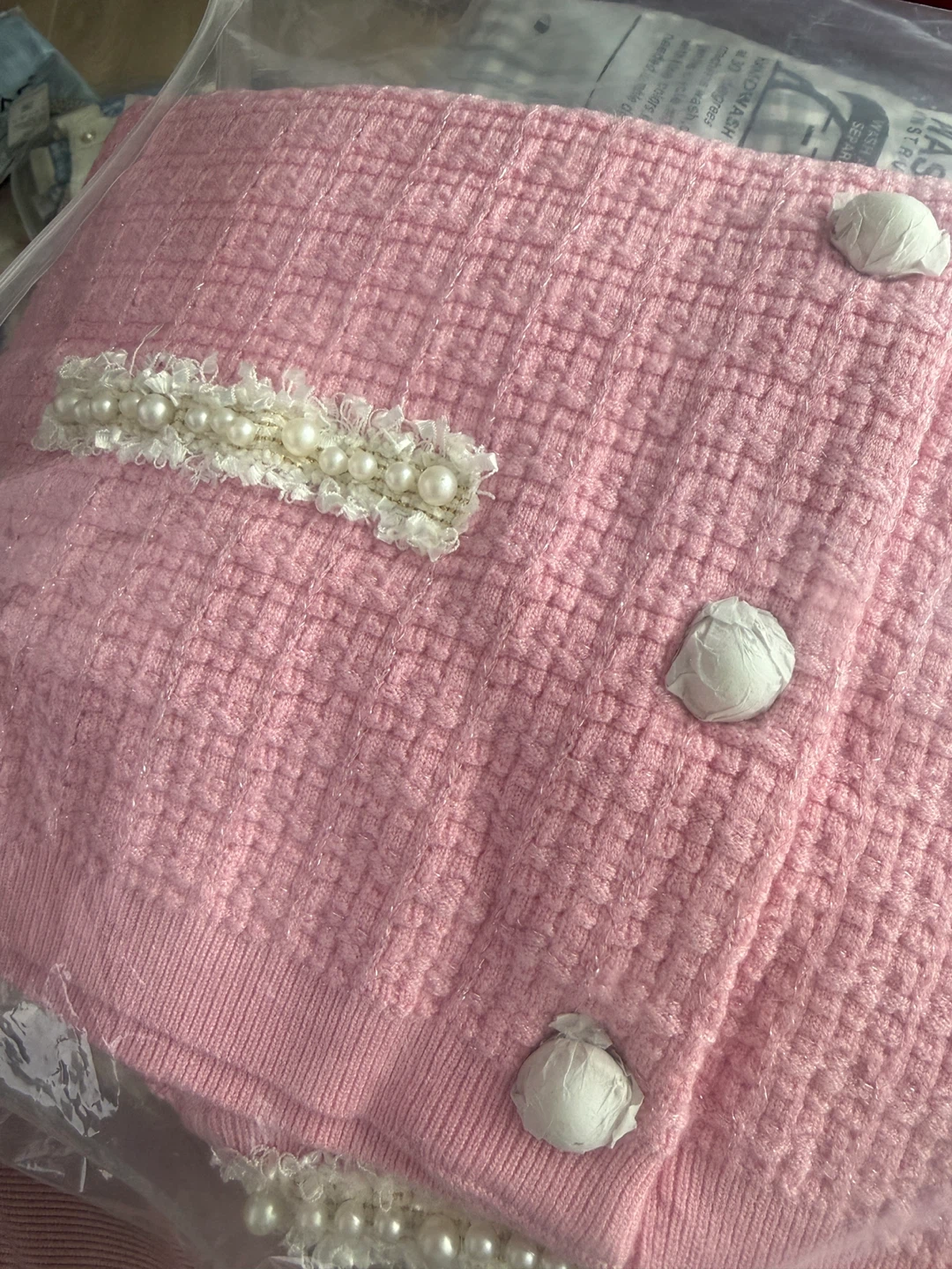 UR Pink Pearl Button Cardigan - Size M - photo 3
