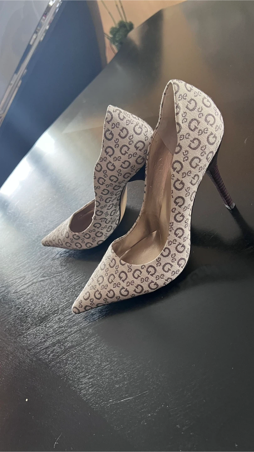 Guess & BCBG High Heels - - photo 2