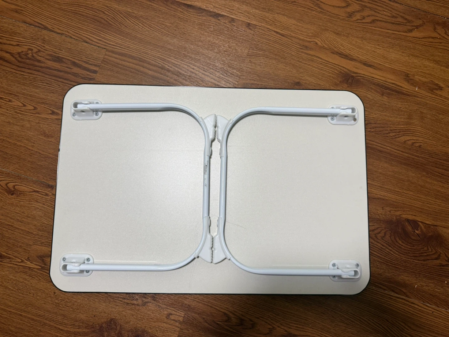 Foldable Laptop Desk Bed Tray Table - photo 5