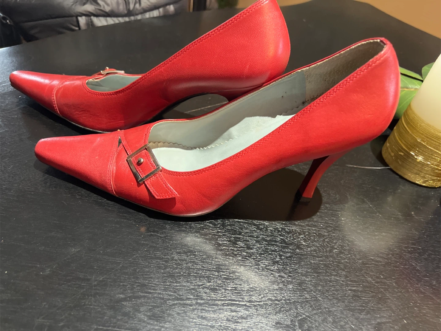 BCBG Red Pointed Toe Heels - photo 2