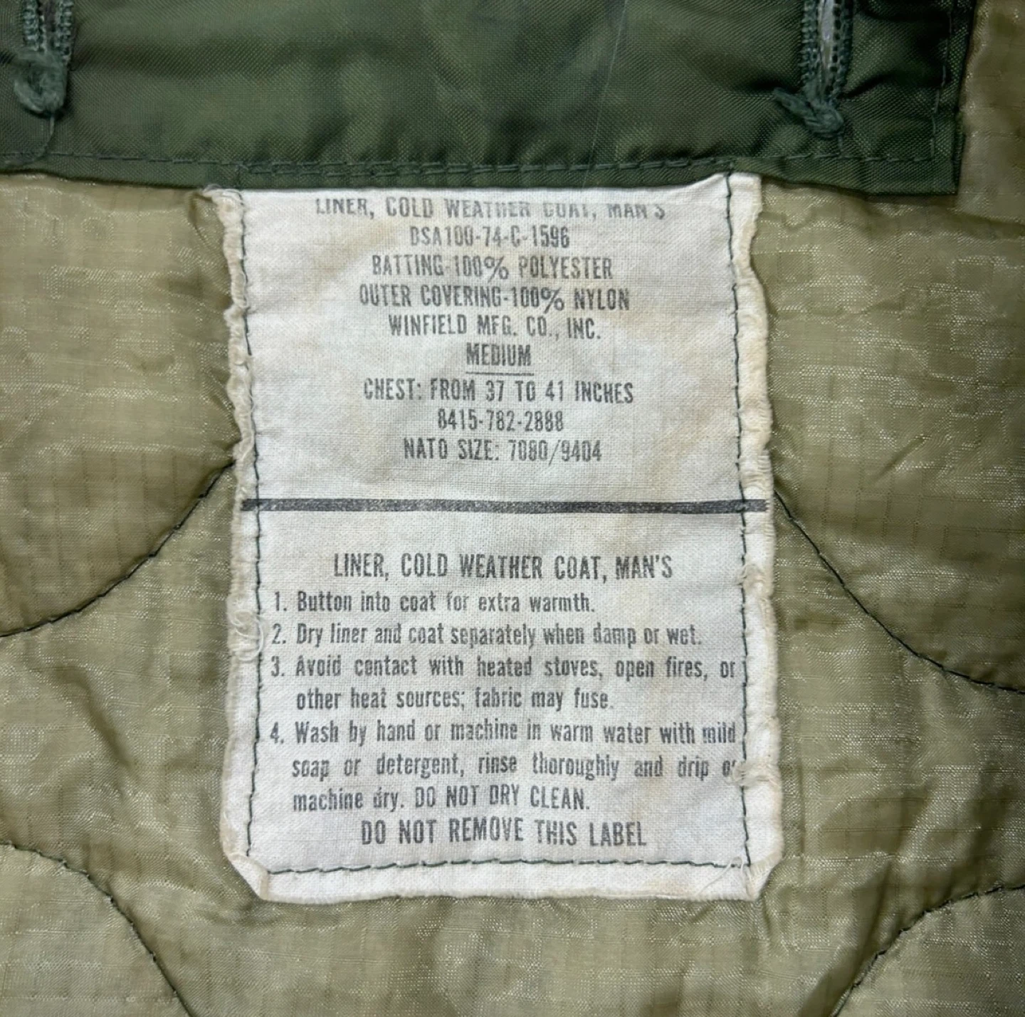 Vintage military quilted liner size medium - photo 5