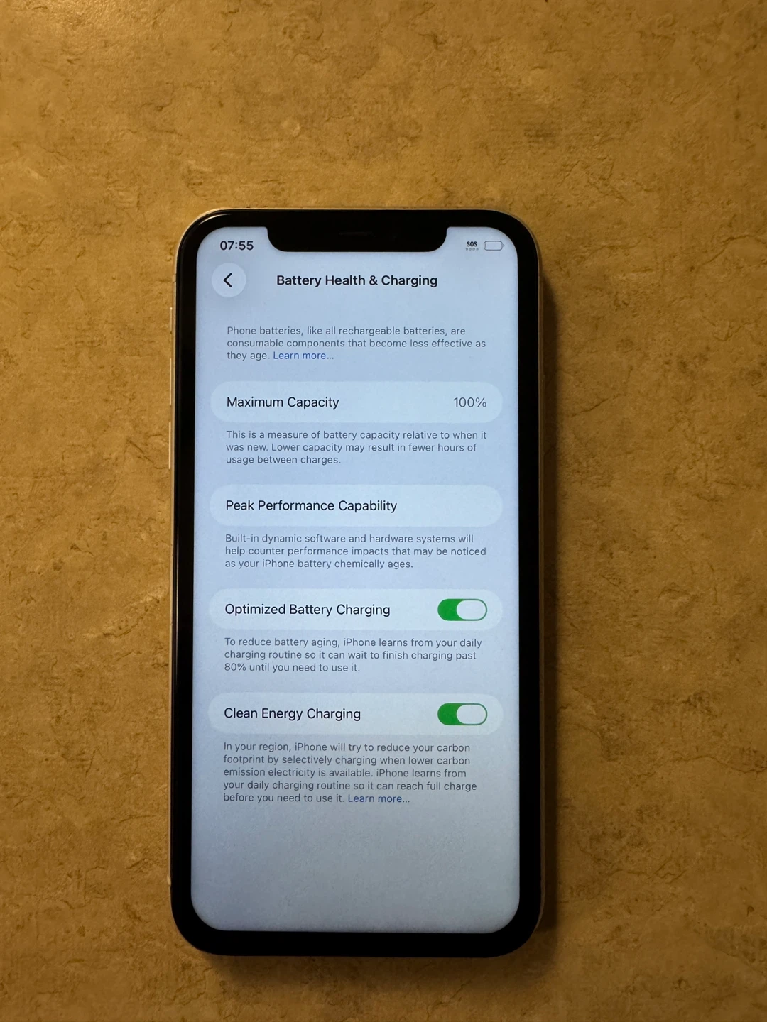 iPhone 11 64GB - Excellent Condition - photo 4