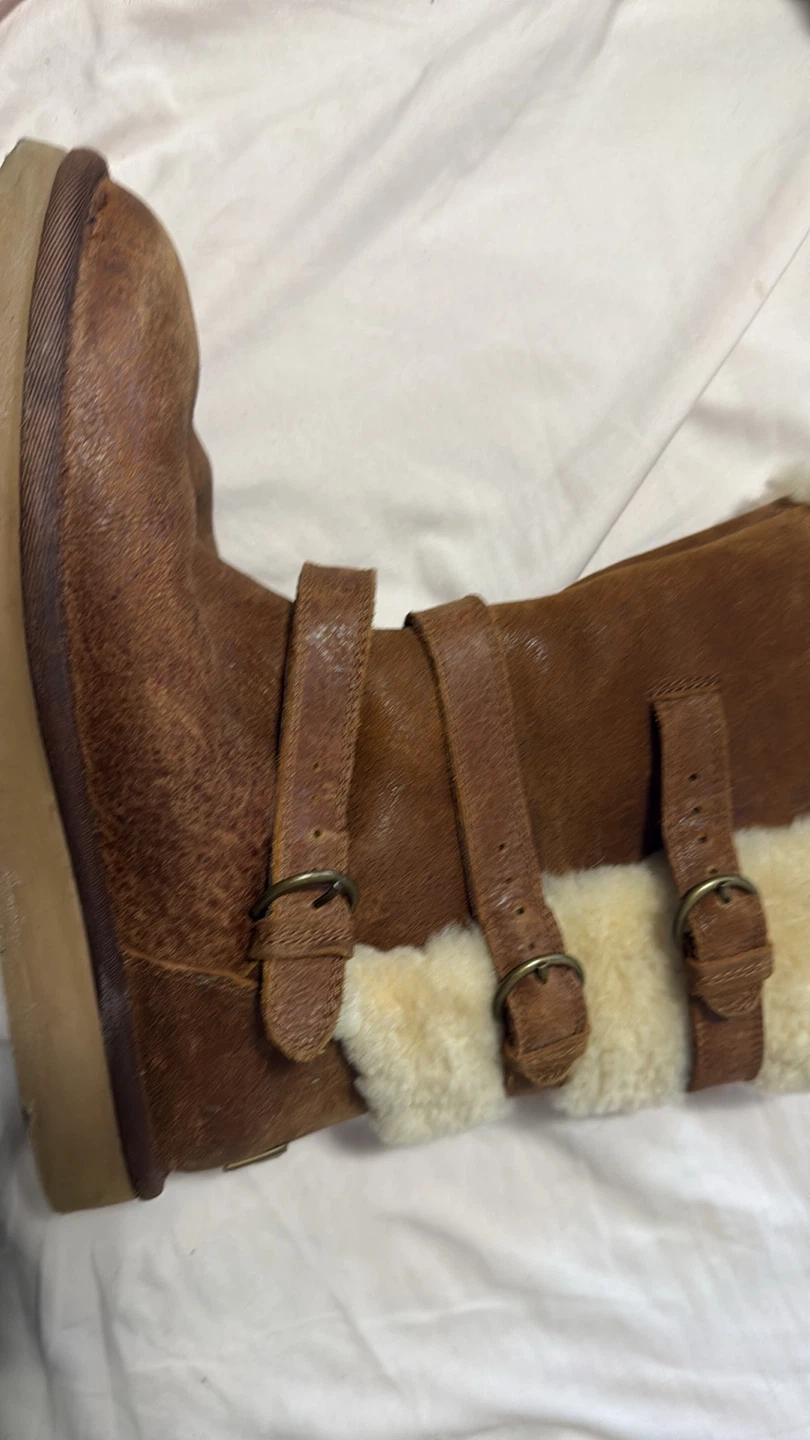 UGG Brown Leather Boots - photo 5