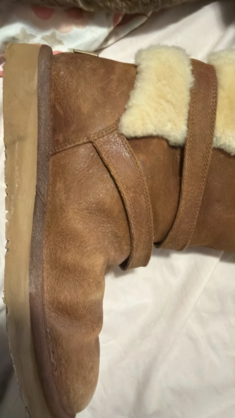 UGG Brown Leather Boots - photo 4