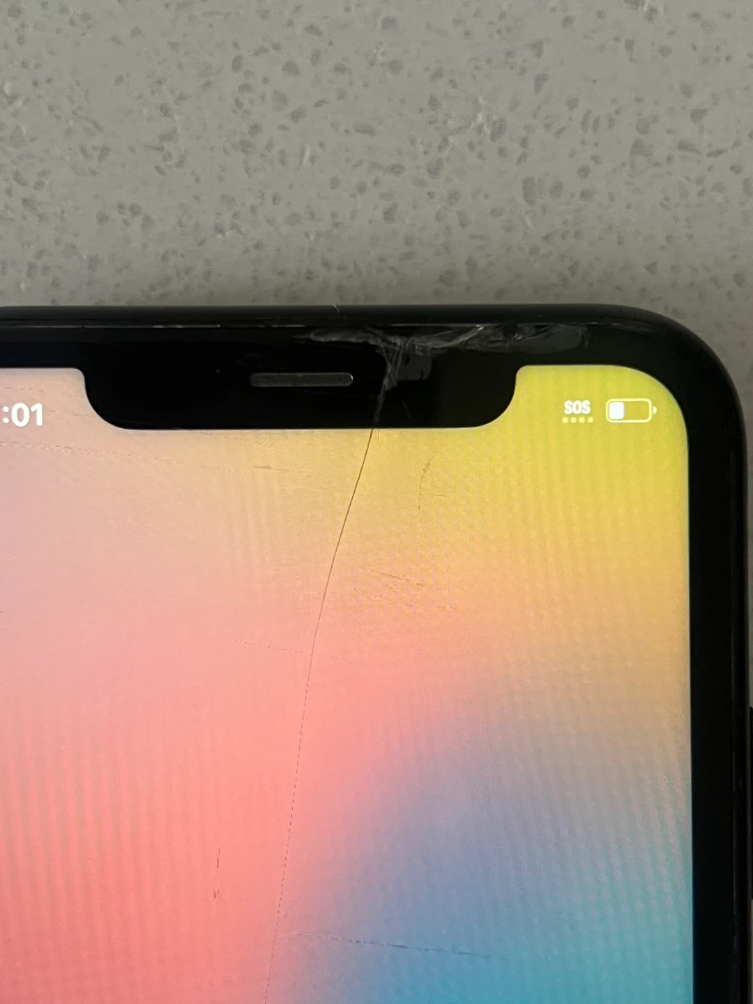 iPhone XR - Black - 64GB- battery health 84% - photo 3