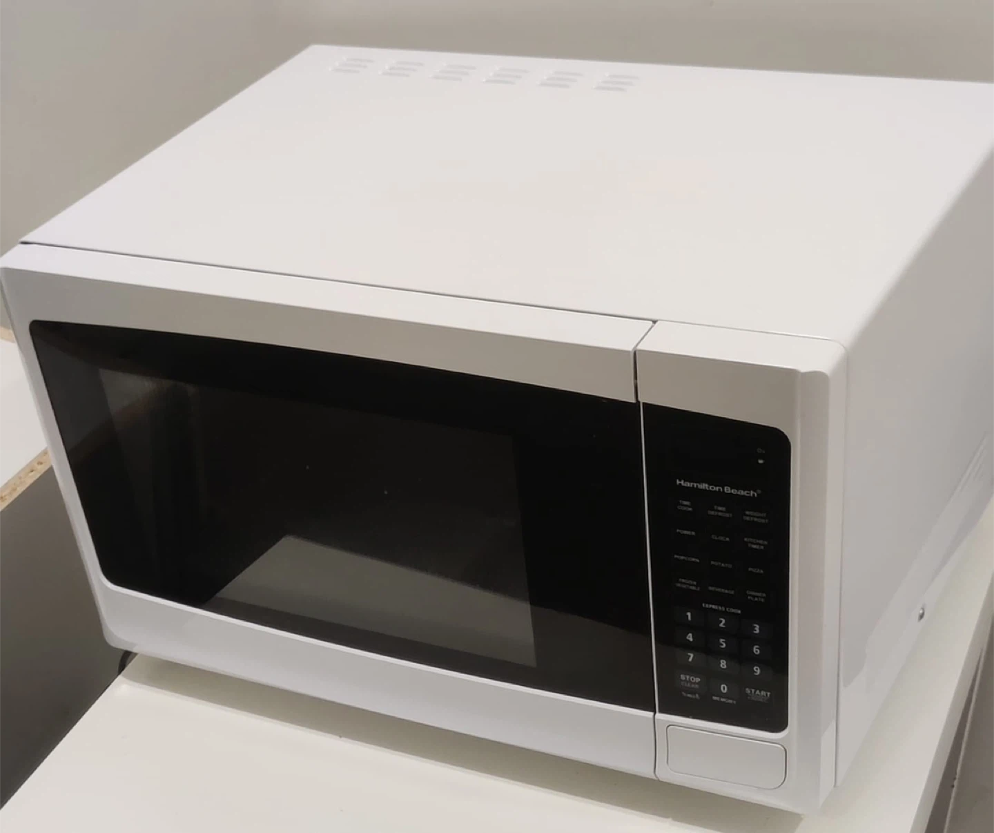 Hamilton Beach Microwave - White