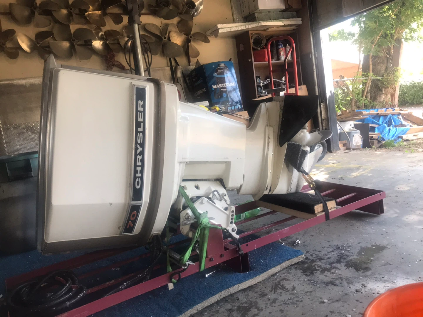 Chrysler 70 Outboard Motor