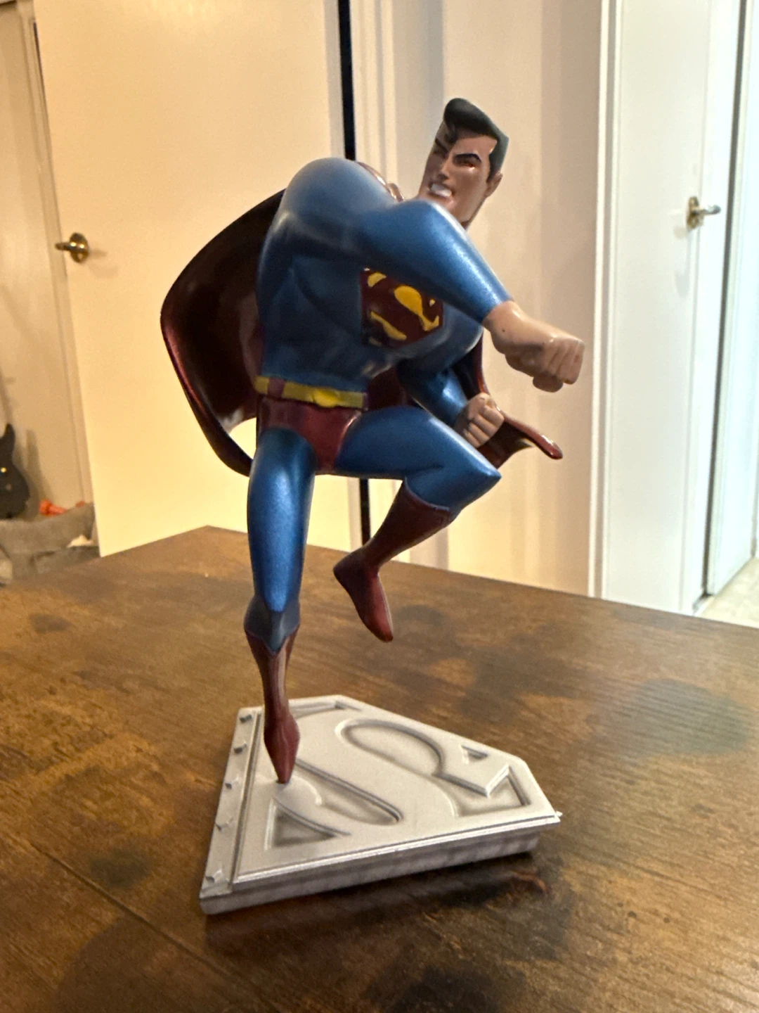 Superman the Animated Series Statue - photo 2