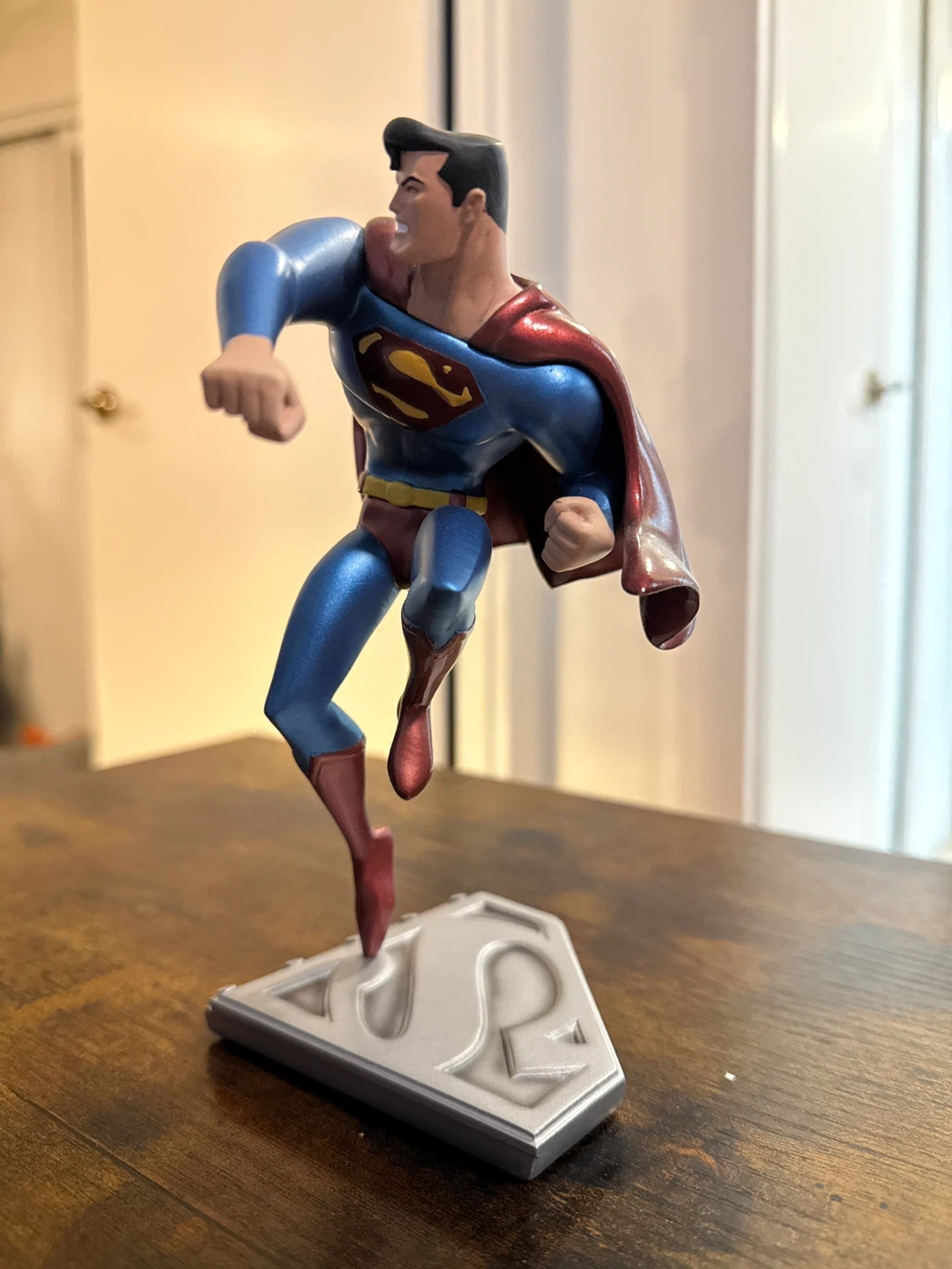 Superman the Animated Series Statue - photo 3
