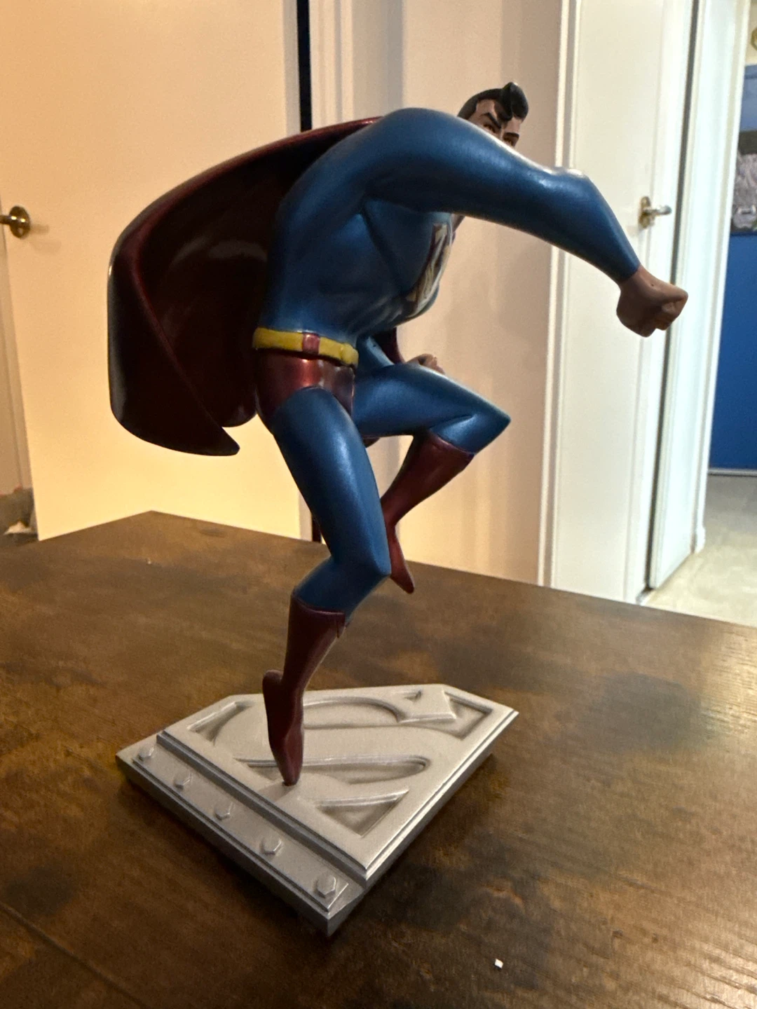 Superman the Animated Series Statue - photo 5