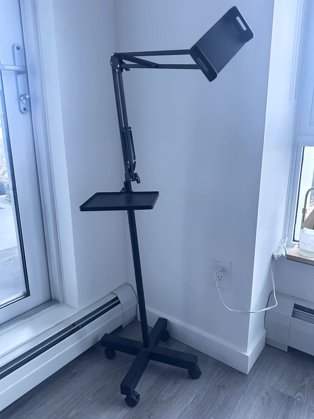 Adjustable Tablet Floor Stand - photo 2
