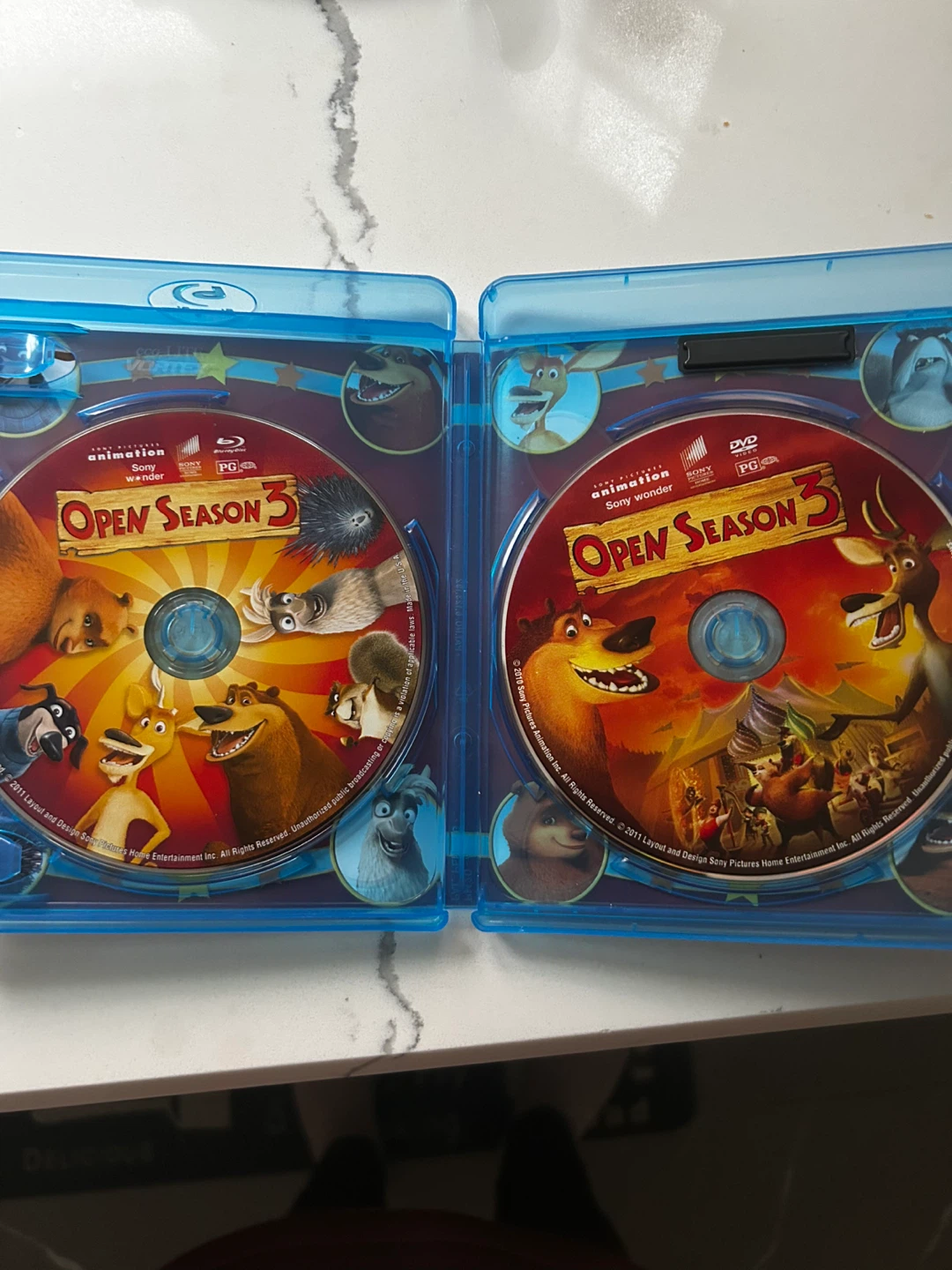 Open Season 3 Blu-ray + DVD Combo Pack - photo 3