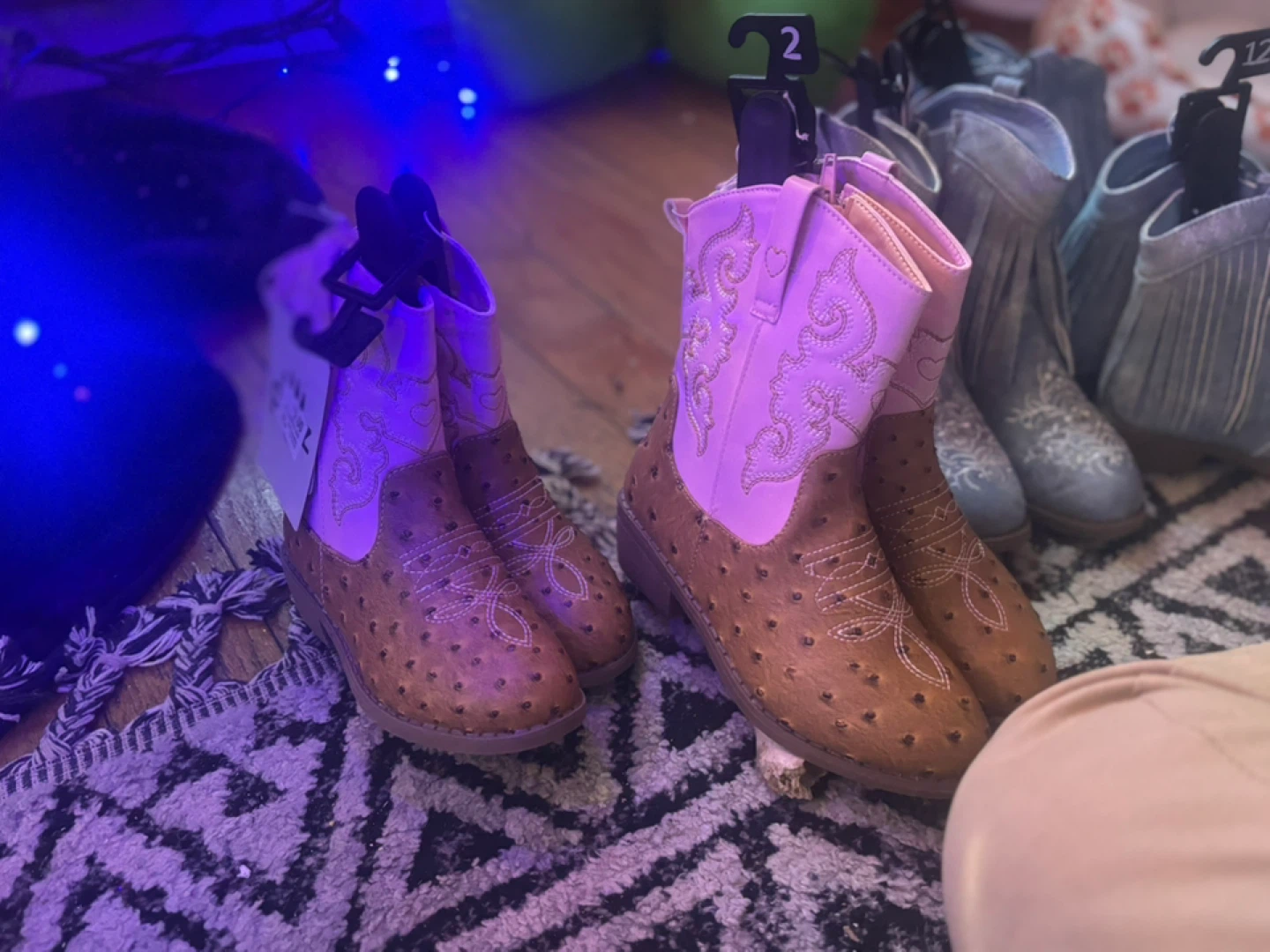 Children’s boots sizes 11 through size 4 - photo 3