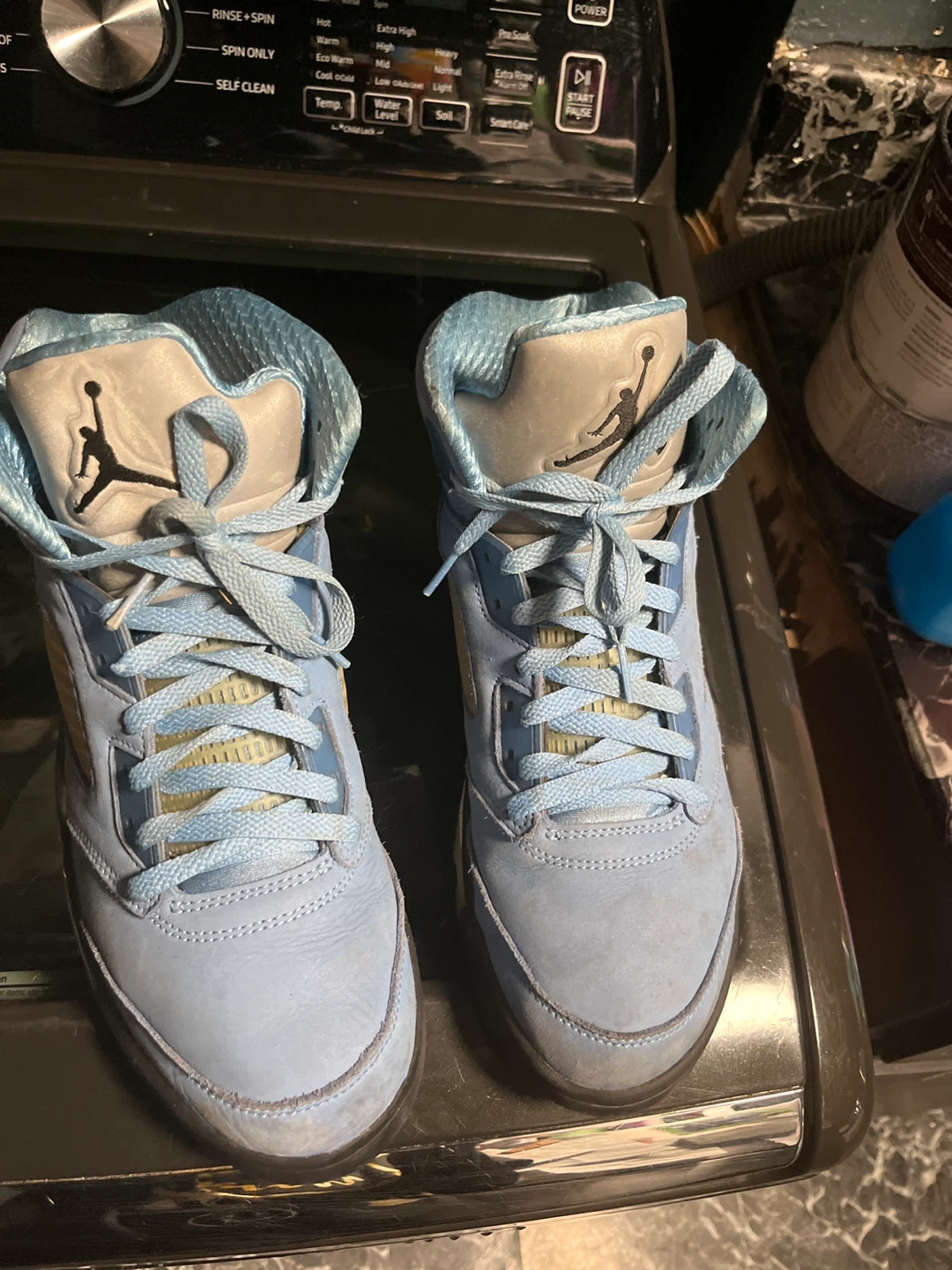 Jordan 5 Retro University Blue