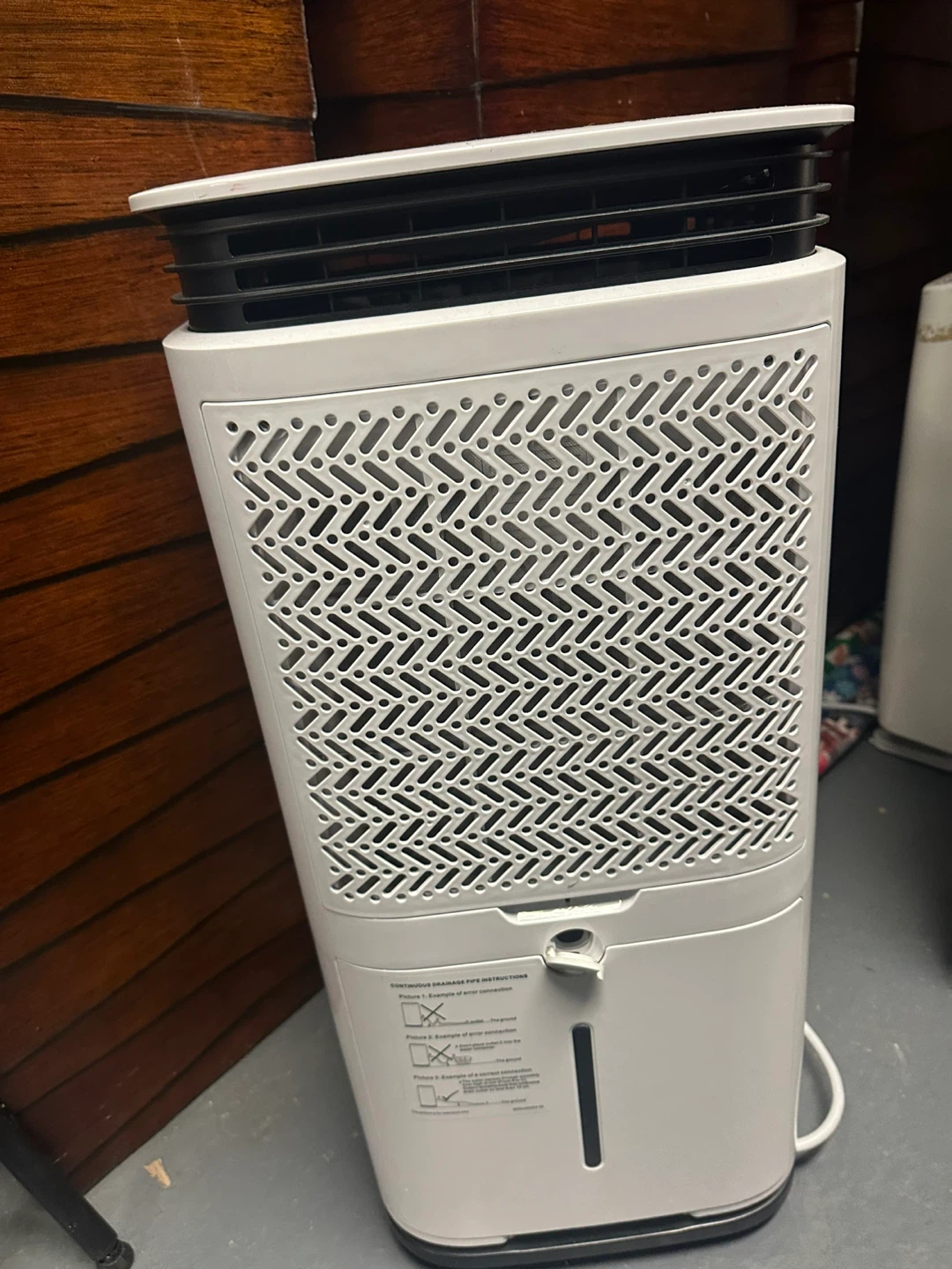 Waykar Dehumidifier - White