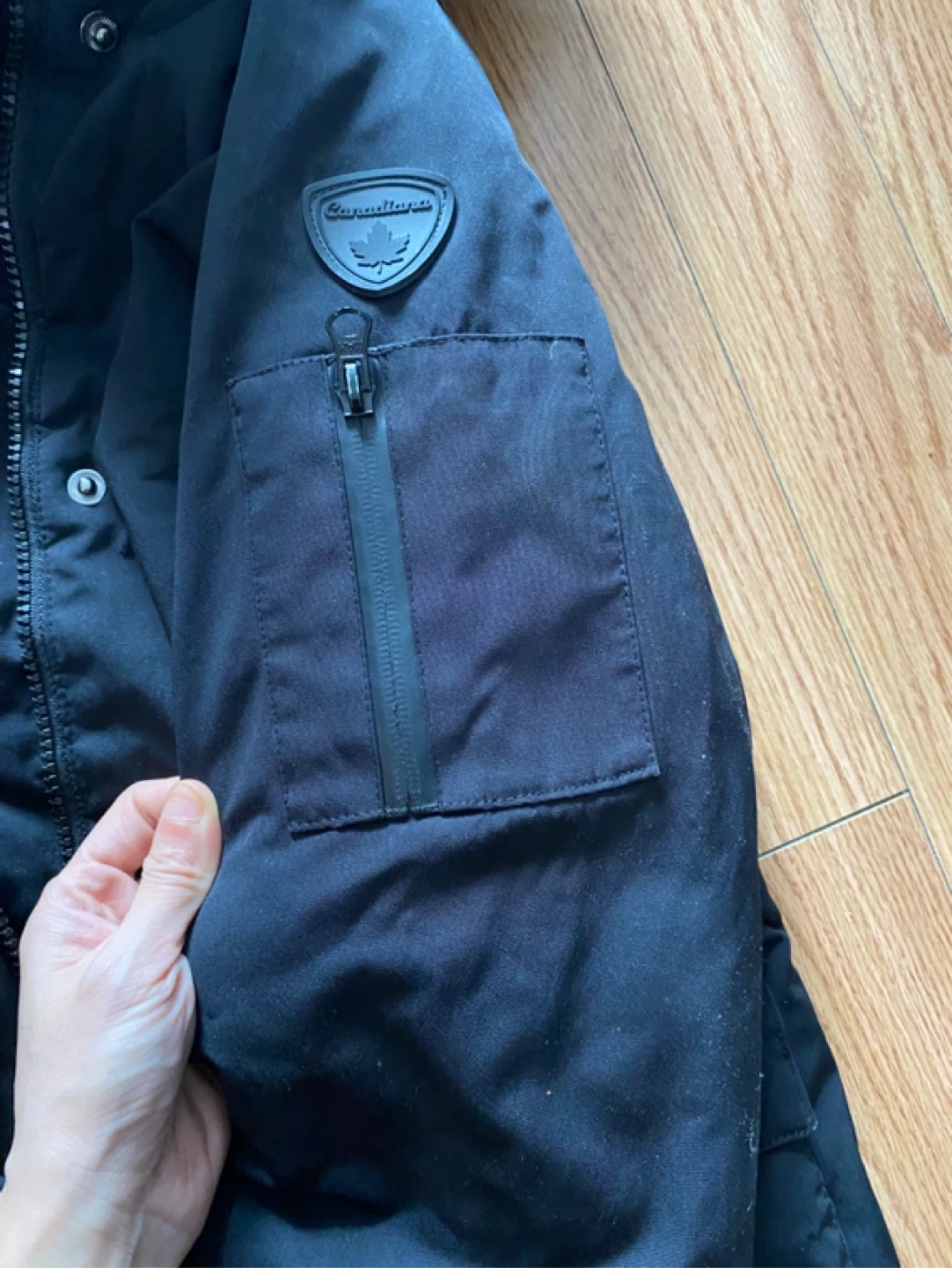 Canadiana Black Winter Coat, Men Size XS. Women Size S - photo 3