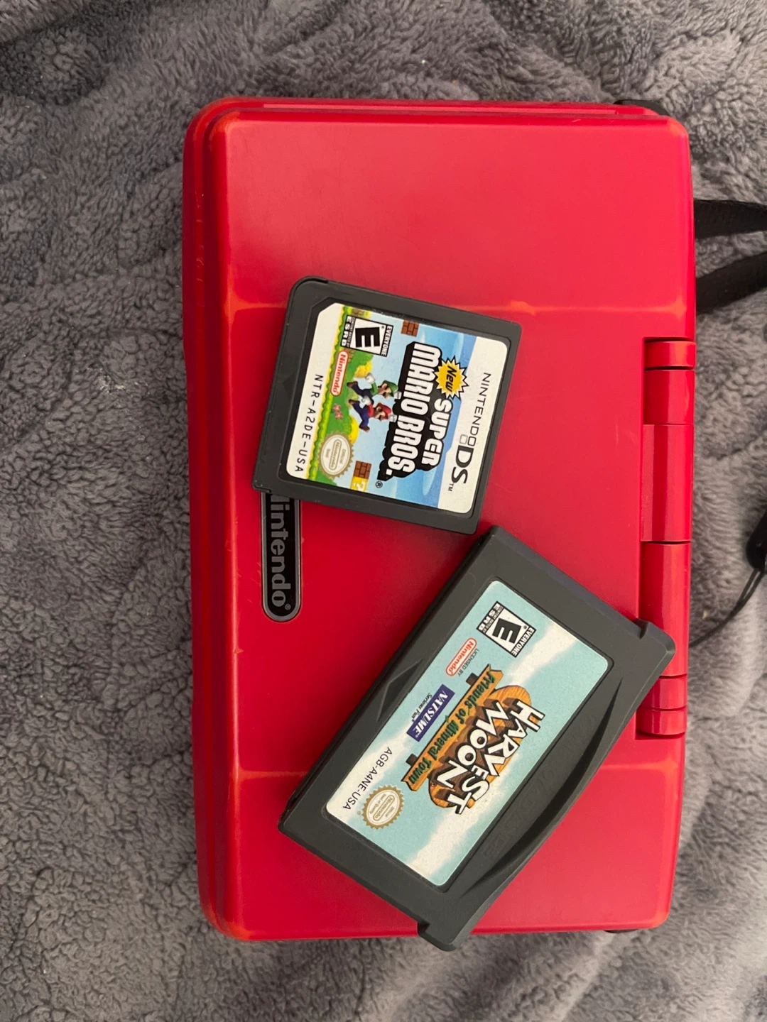 Red Nintendo DS with Games Model NTR-001 - photo 2