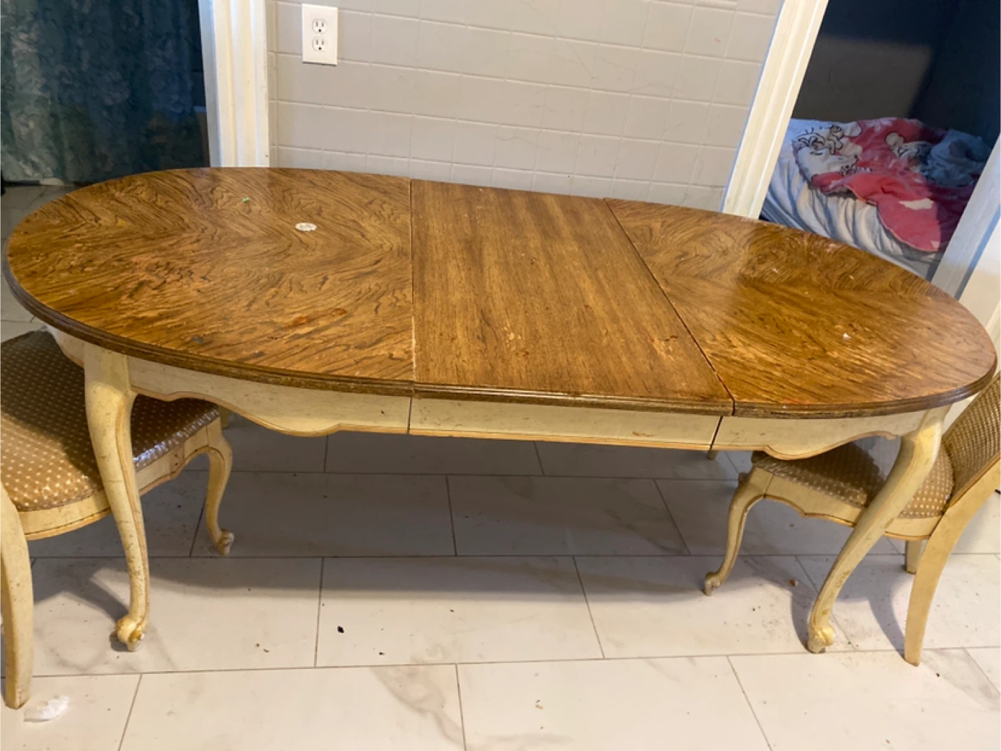 Vintage Oval Dining Table - photo 3