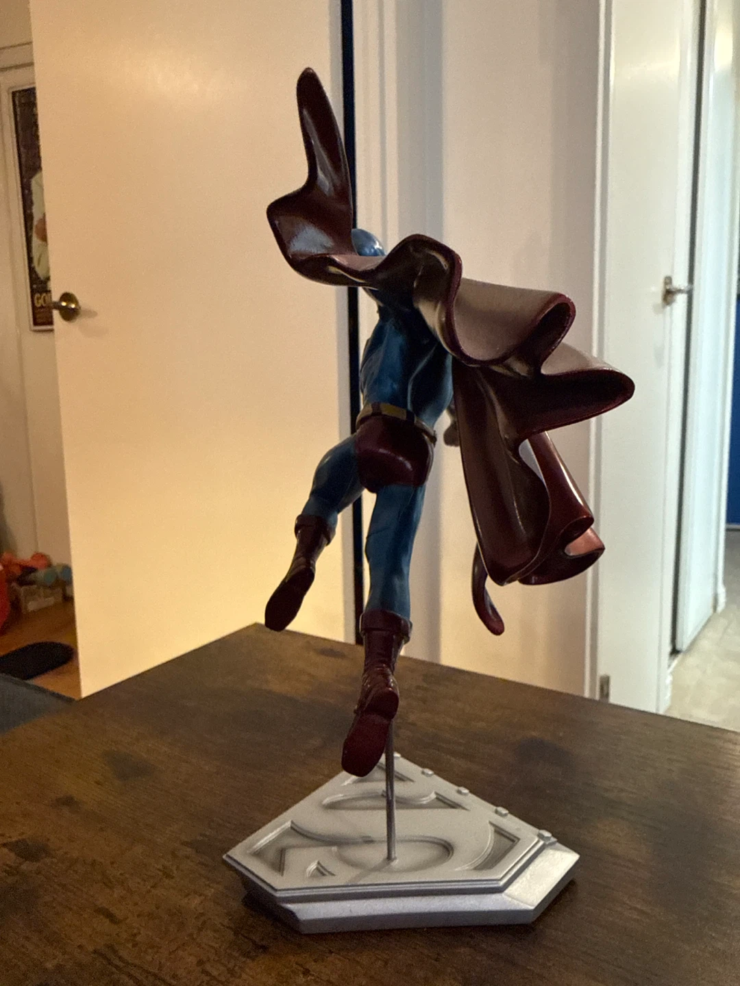 DC Collectibles Superman Man of Steel Statue - photo 4