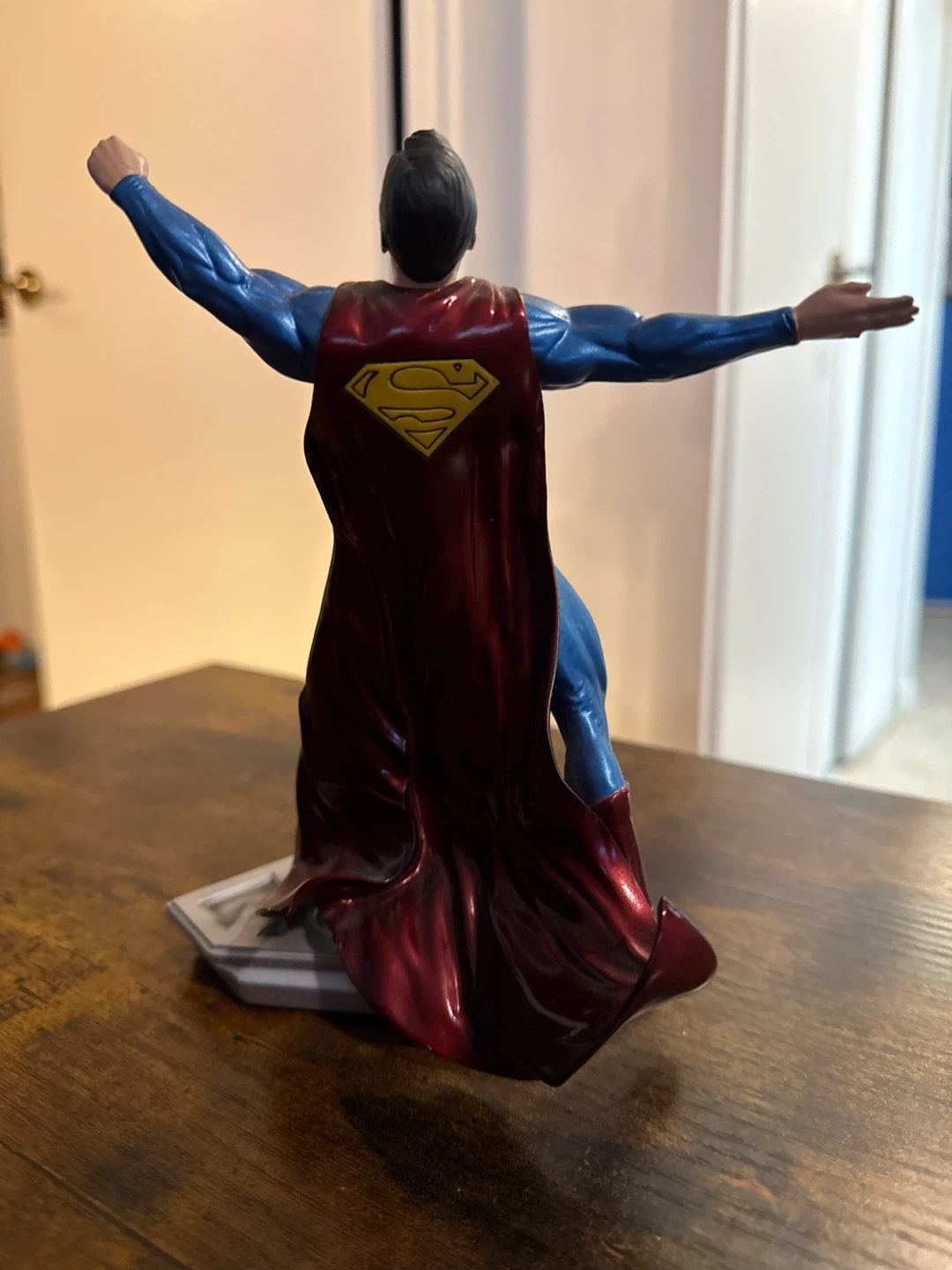 DC Comics Superman Statue #0997/5200 - photo 3